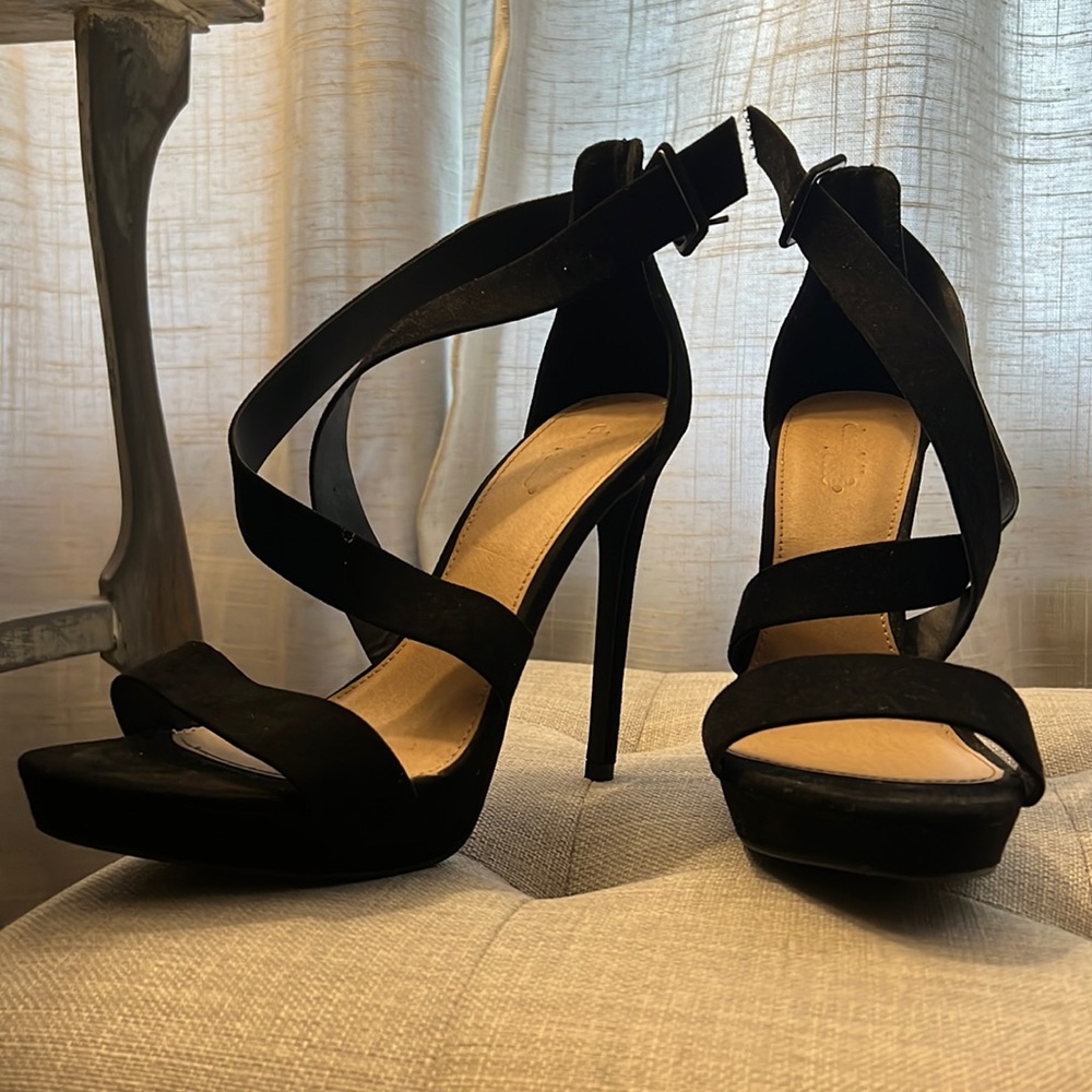 Black stiletto